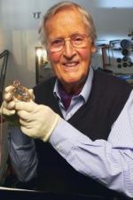 Watch The Incredible Story of Marie Antoinette\'s Watch... With Nicholas Parsons Freemovieswatch